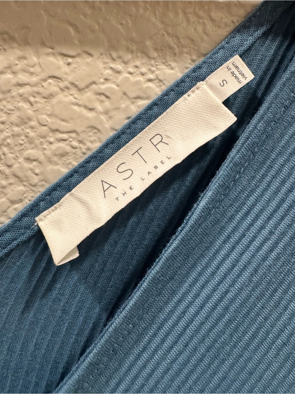 ASTR Dusty Blue V-Neck Wide-Leg Jumpsuit - Picture 4 of 5